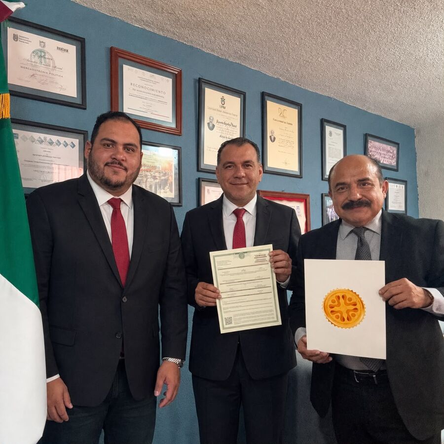 Titulados por experiencia laboral con título oficial